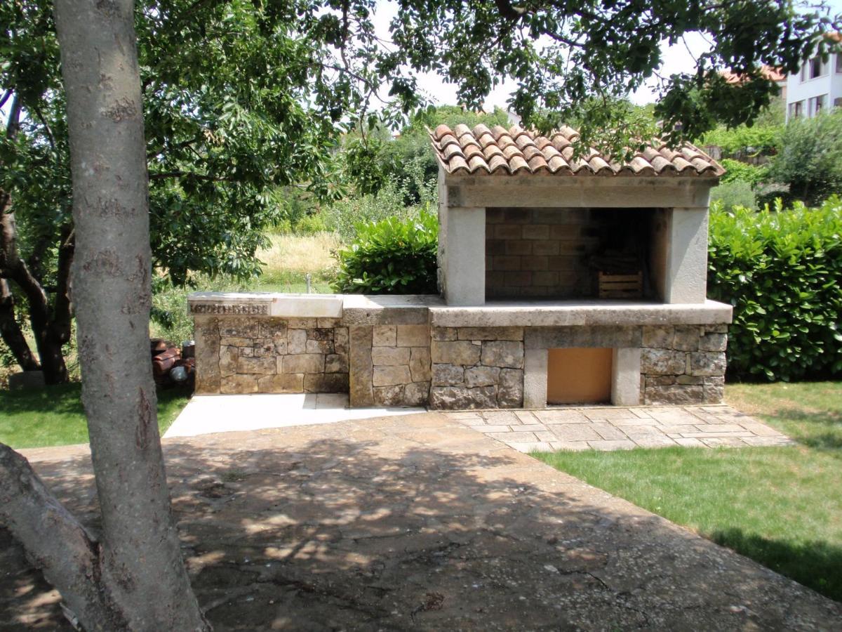 Apartments With A Parking Space Presika, Labin - 7390 Εξωτερικό φωτογραφία