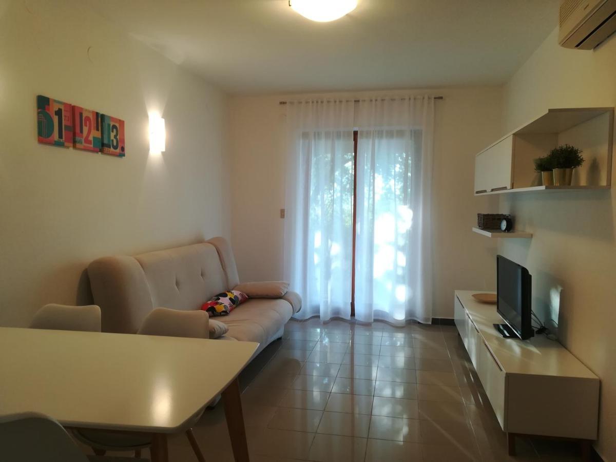Apartments With A Parking Space Presika, Labin - 7390 Εξωτερικό φωτογραφία