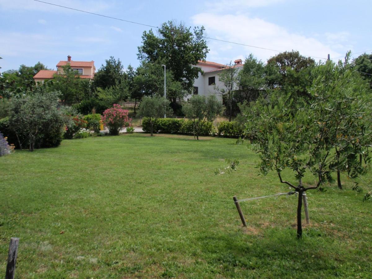 Apartments With A Parking Space Presika, Labin - 7390 Εξωτερικό φωτογραφία