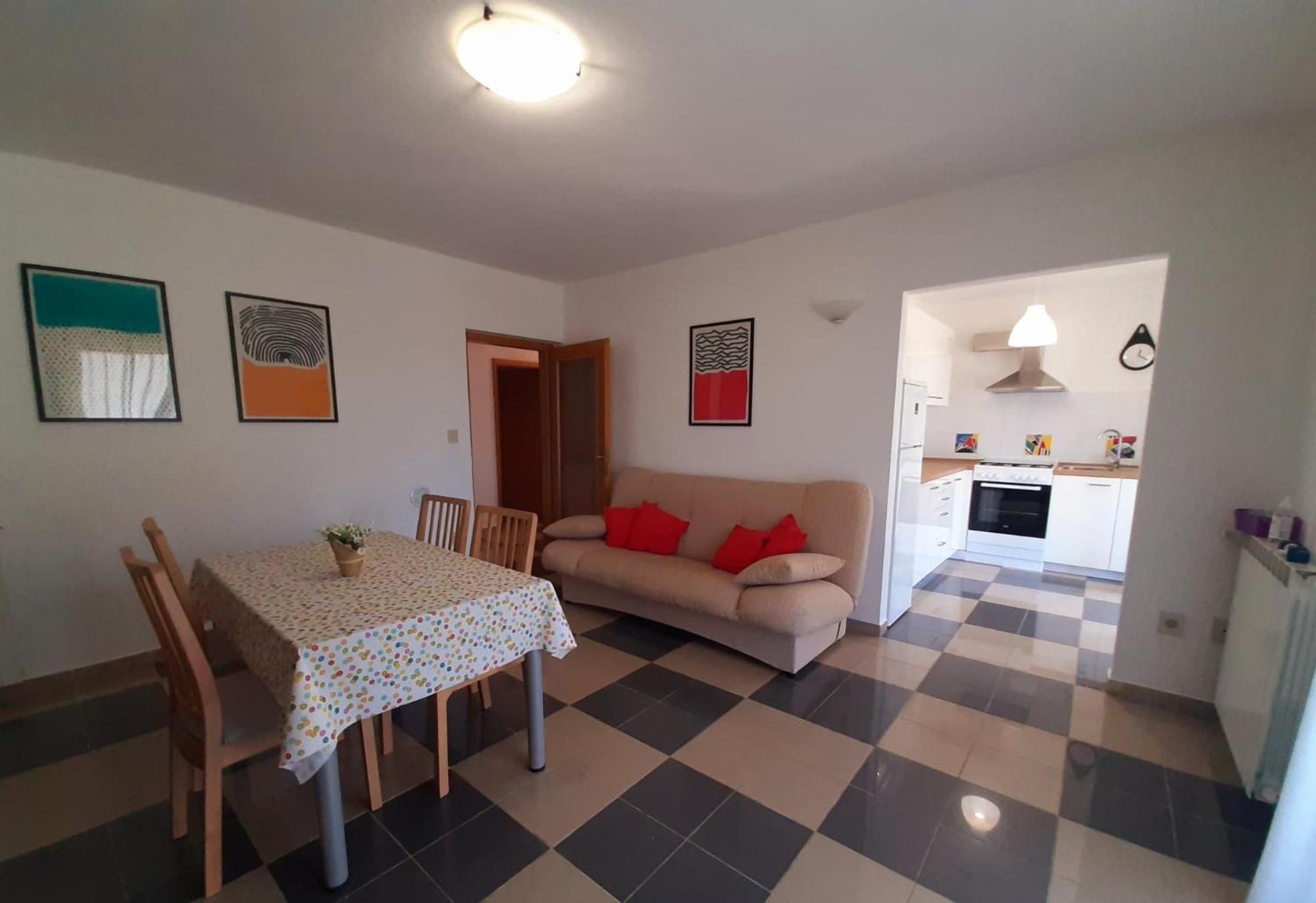 Apartments With A Parking Space Presika, Labin - 7390 Εξωτερικό φωτογραφία